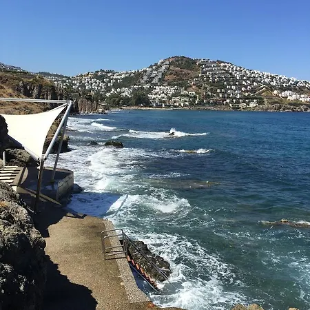 Duplex With Private Beach In Bodrum Apartment Yalıkavak